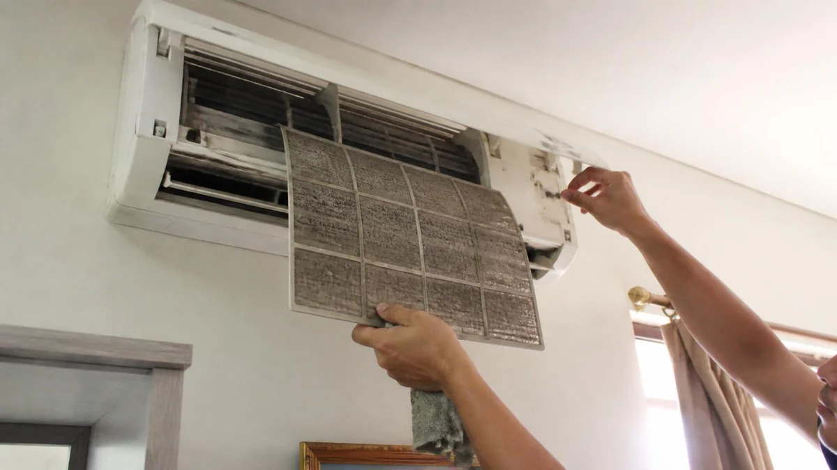 8. Periksa Ventilasi dan Filter Rumah